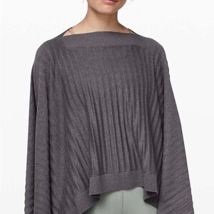 lululemon athletica ~ Forward Flow Poncho heathered moonwalk gray, one size